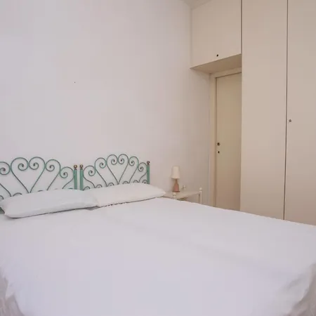 N110 - Numana, Con Giardino E Vista Mare Numana