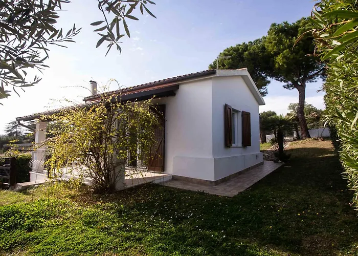 N110 - Numana, Con Giardino E Vista Mare Numana